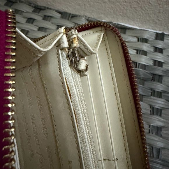 Kate Spade New York Pink Patent Leather Zip Around Wallet - Picture 13 of 16